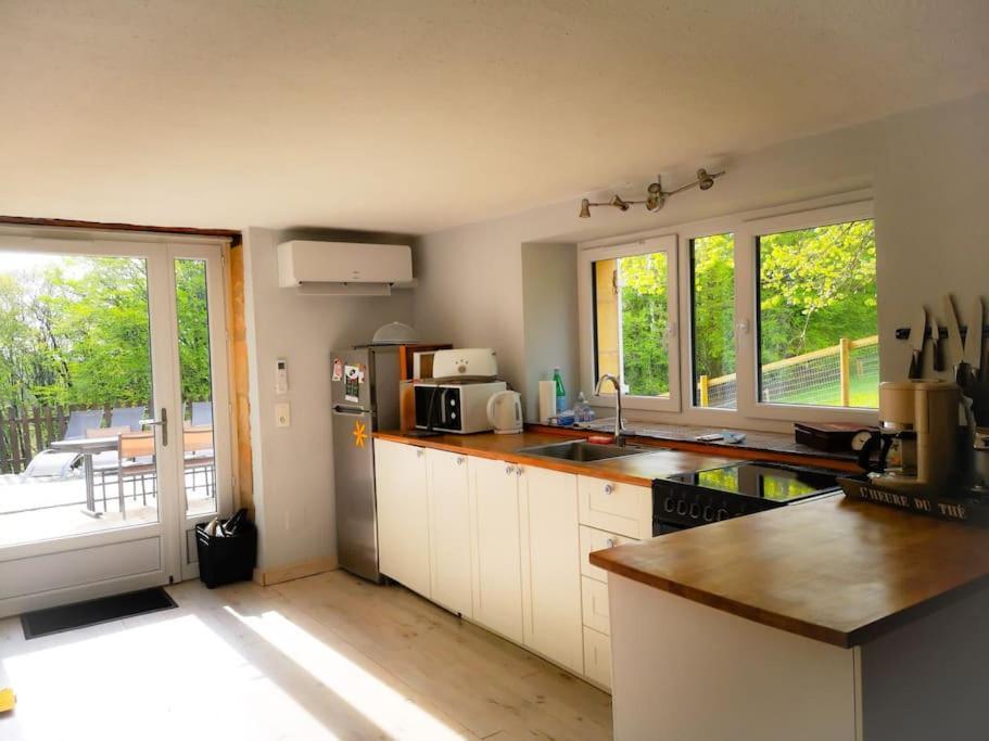 Maison Climatisee Avec Jacuzzi A 10 Min De Sarlat Eksteriør billede